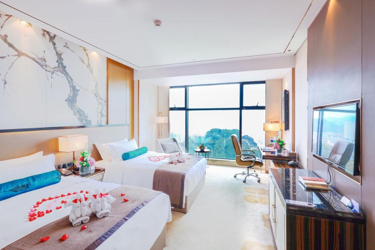 Argyle Grand Hotel Xingyi  Zewnętrze zdjęcie