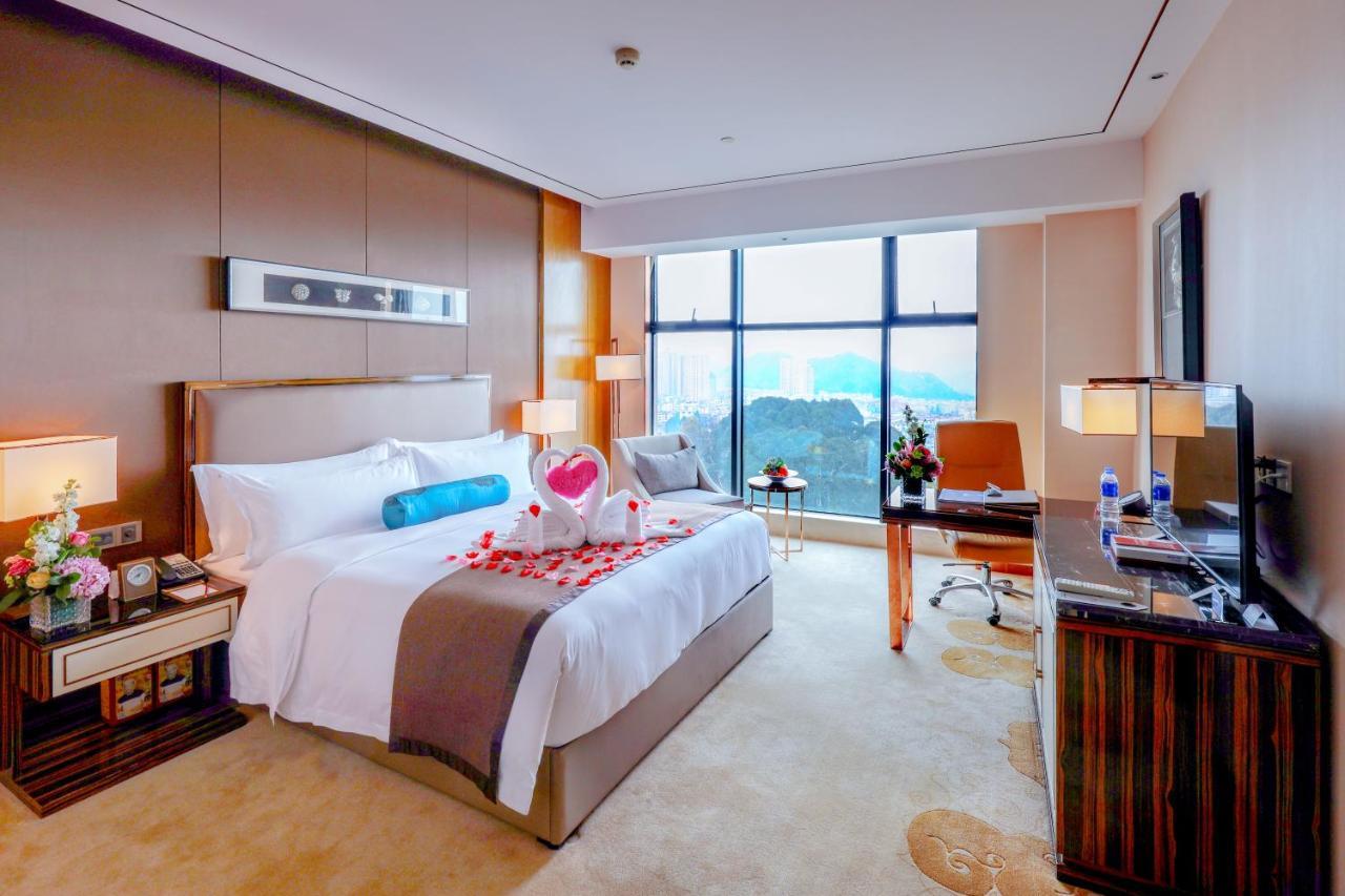 Argyle Grand Hotel Xingyi  Zewnętrze zdjęcie
