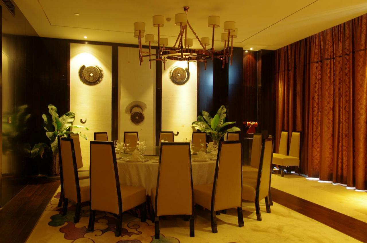 Argyle Grand Hotel Xingyi  Zewnętrze zdjęcie